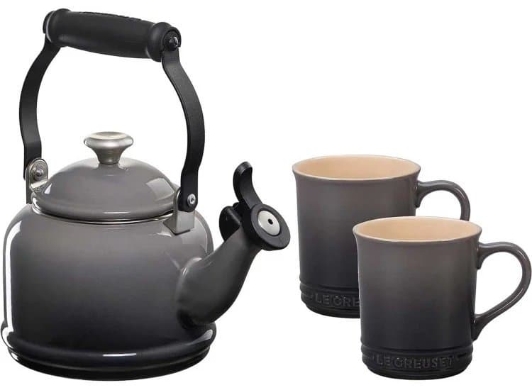 Le Creuset Demi Kettle & Mugs Set, Oyster