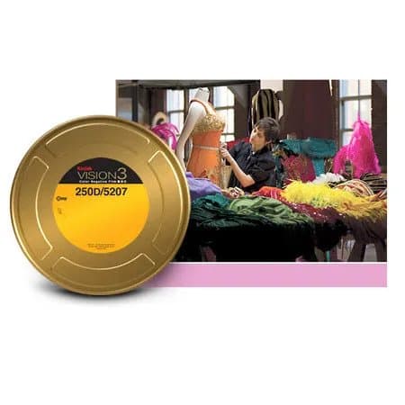 Kodak Vision3 250D/7207 16mm Color Negative Silent Movie Film (100')