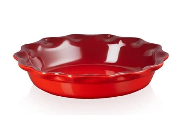 Le Creuset Heritage 9-Inch Pie Dish, Cerise
