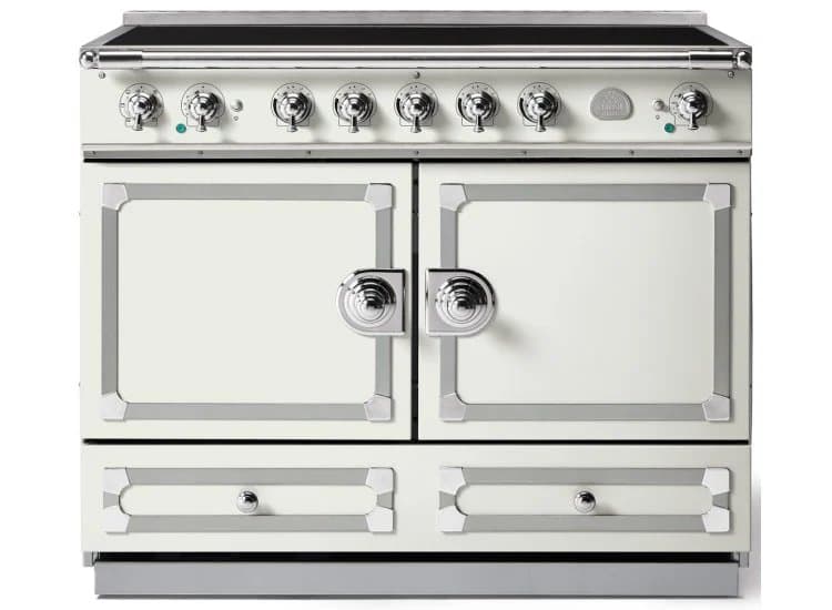 La Cornue CornuFe 110 43 In. Pure White With Polished Chrome Accents Induction Range - C1WP-I