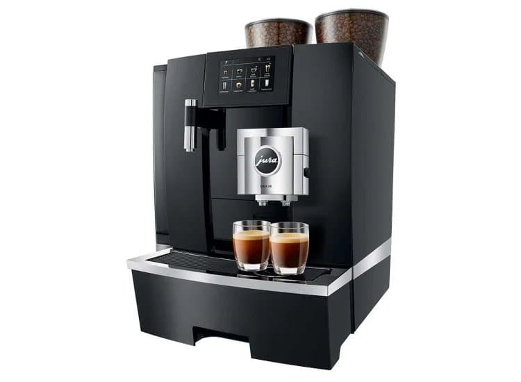 Jura Automatic Coffee Machine GIGA X8 in Aluminum Black
