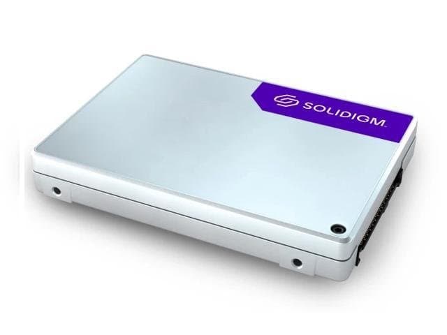 Solidigm™ Solid State Drive D5-P5336 Series (7.68TB, 2.5in PCIe 4.0 x4, 3D5, QLC) Generic No OPAL Single Pack Data Center / Server / Internal SSD