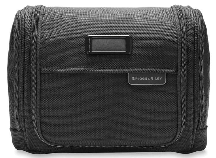 Briggs & Riley Baseline Black Deluxe Hangable Kit