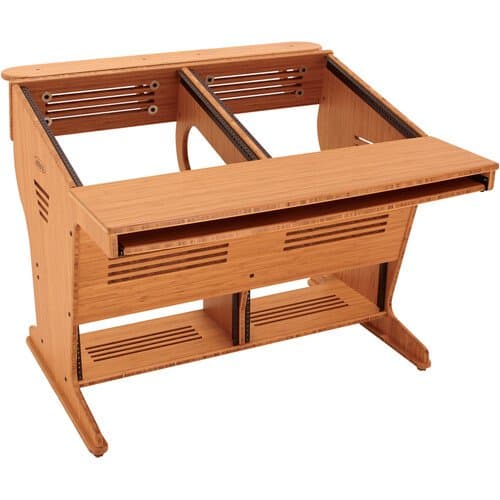 JamRacks Compact Mastering Desk (32 RU)