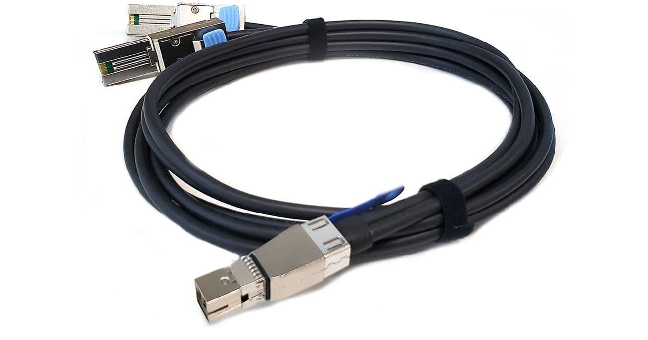 Qualstar MiniSAS 2X 8644 to 8088 Dual Cable (6.6')